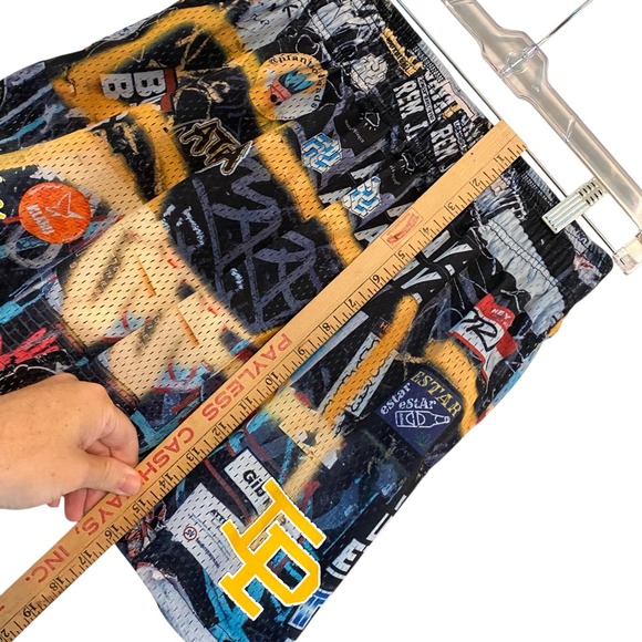 Inaka Power Graffiti Print Mesh Shorts Men Large Streetwear Athletic Drawstring - Picture 5 of 11